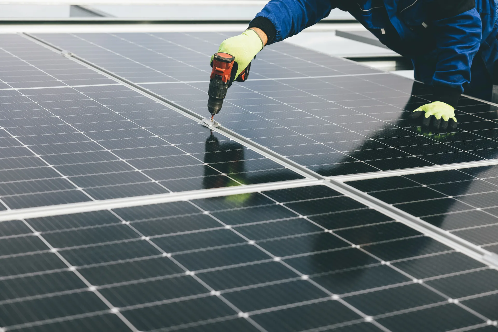 Energie Rinnovabili - Energy Service Tech